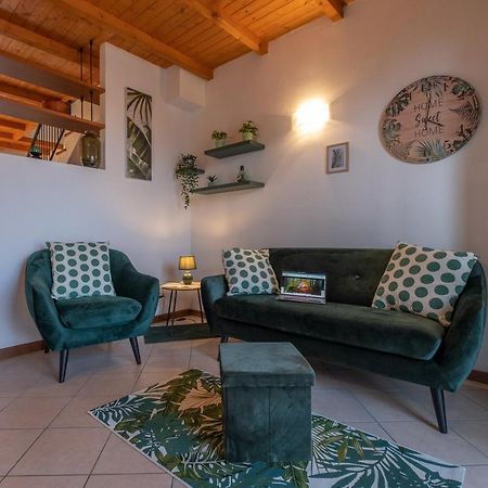 Happy Guest Apartments - Lake & Green Oasis Riva di Solto Luaran gambar