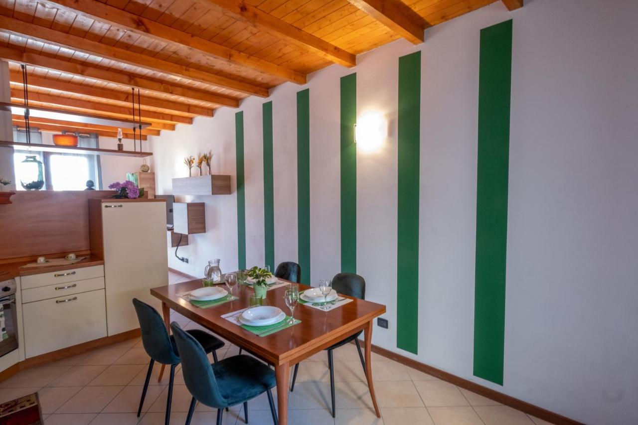 Happy Guest Apartments - Lake & Green Oasis Riva di Solto Luaran gambar